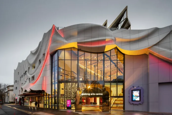Geelong-Arts-Centre-Facade-942x628.jpg